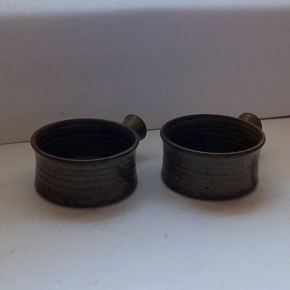 Handmade tan ceramic soup bowls with handles (2) - Picture 1 of 6